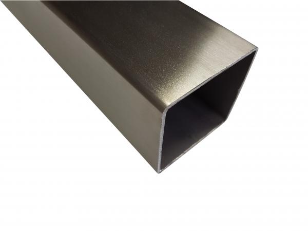 Edelstahl Vierkantrohr 40x40x2mm K240 geschliffen Edelstahl Vierkantrohr 40x40x2mm K240 geschliffen